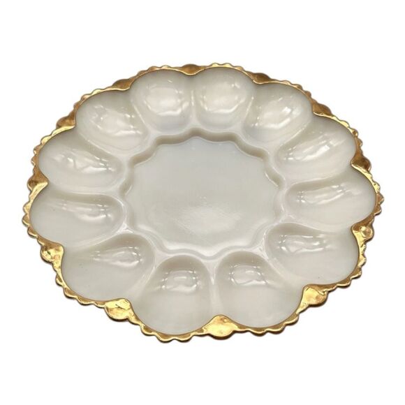 Vintage Plate Anchor Hocking Fire King Milk Glass Deviled Egg Dish 22K Gold Trim - Picture 3 of 11
